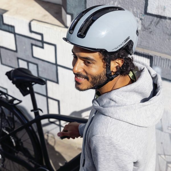 CASQUE-ABUS-HUD-Y_